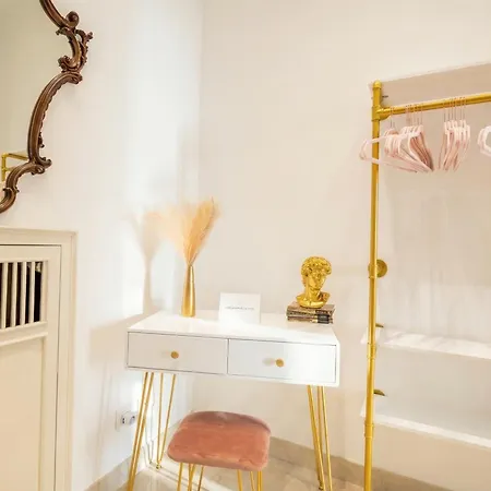 Apartment The One - Luxury Seaview With Piano